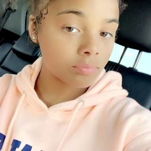 Meet your Posher, Jaclyn